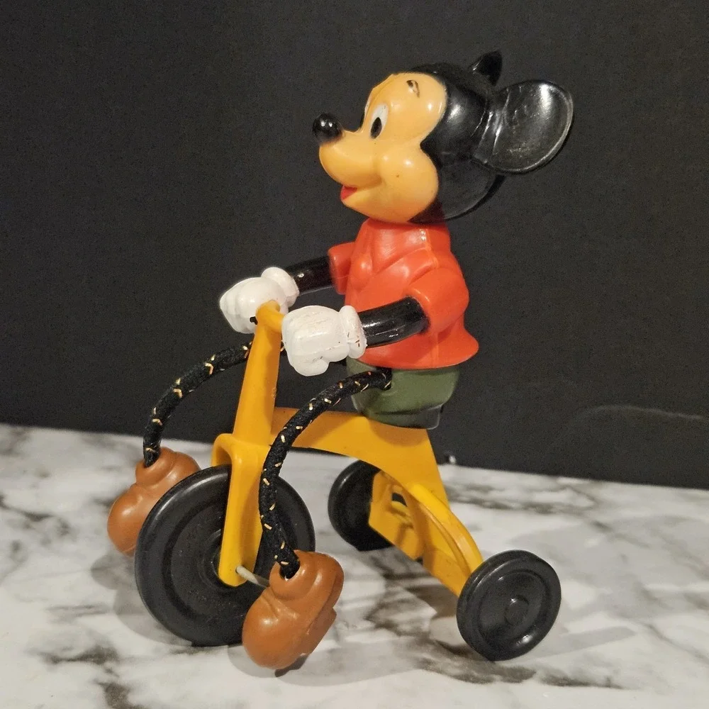 1977 Walt Disney‎ Mickey Mouse Tricycle Toy Vintage Pedal Bike Figure